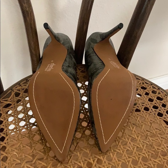 Charles David Snake print Heels Size 9 - Picture 5 of 5